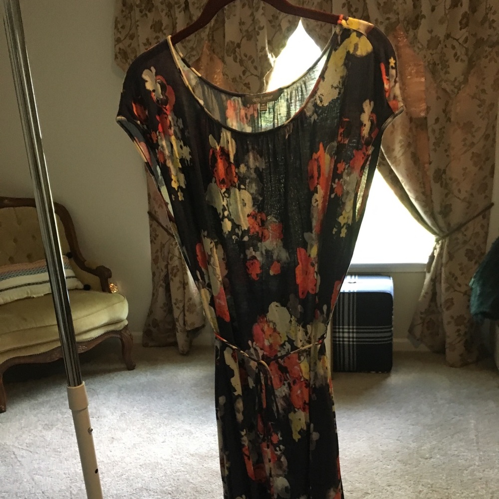 Daisy Fuentes short sleeve floral print dress